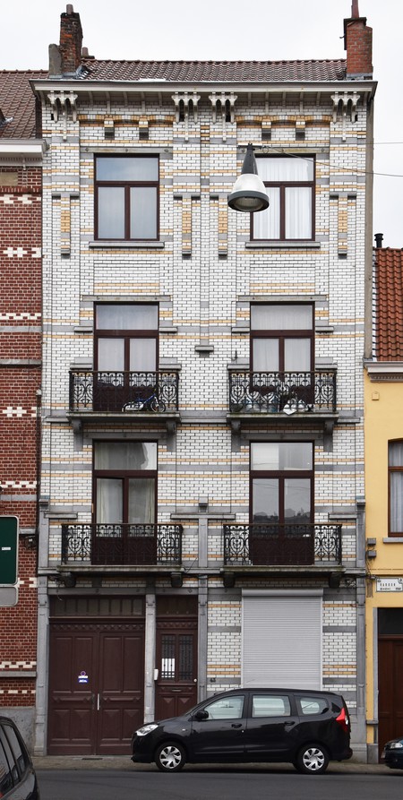 Rassonstraat 43-45, Schaarbeek (© APEB, foto 2016).