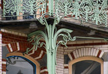 Avenue Paul Dejaer 9, Saint-Gilles, premier étage, console (© APEB, photo 2016).